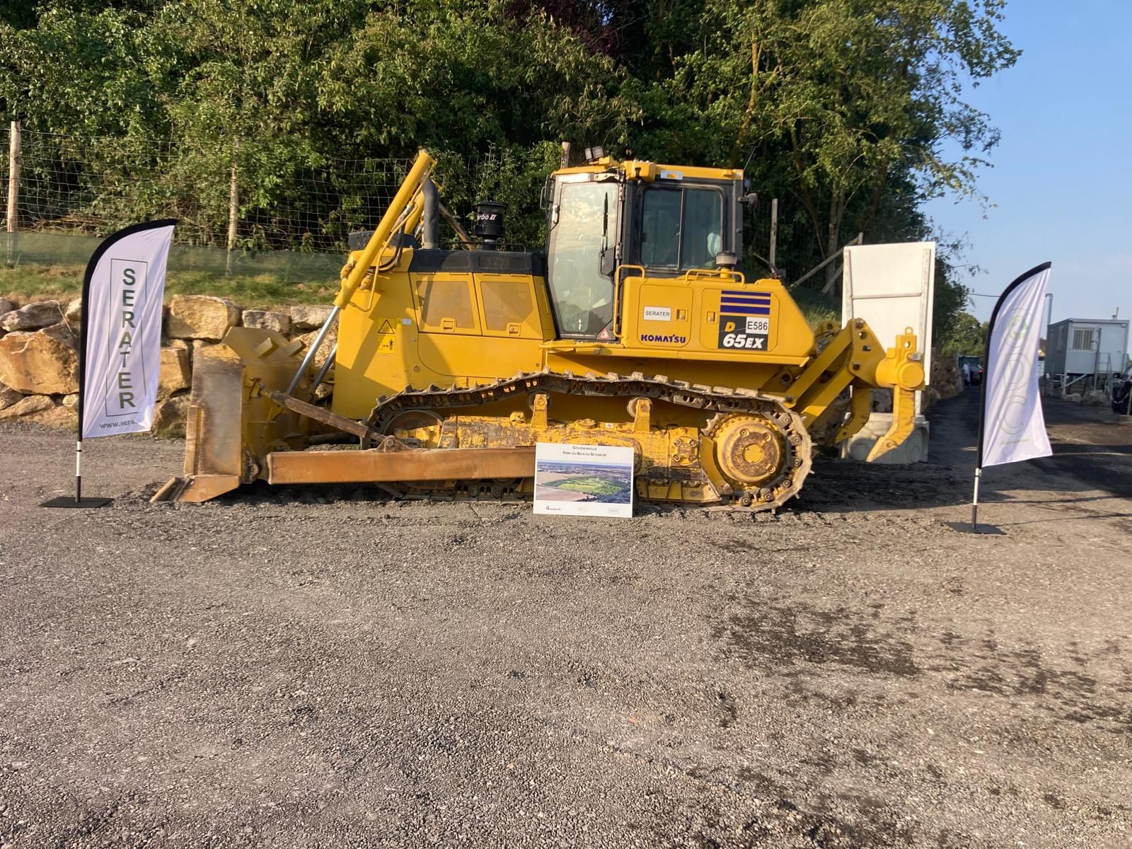 Bulldozer SERATER sur le chantier du Bois du Seigneur, juin 2026
